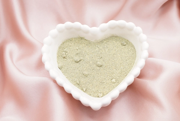 Poudre verte pour chien, chat, cheval, hamster, gerbille, rat et souris