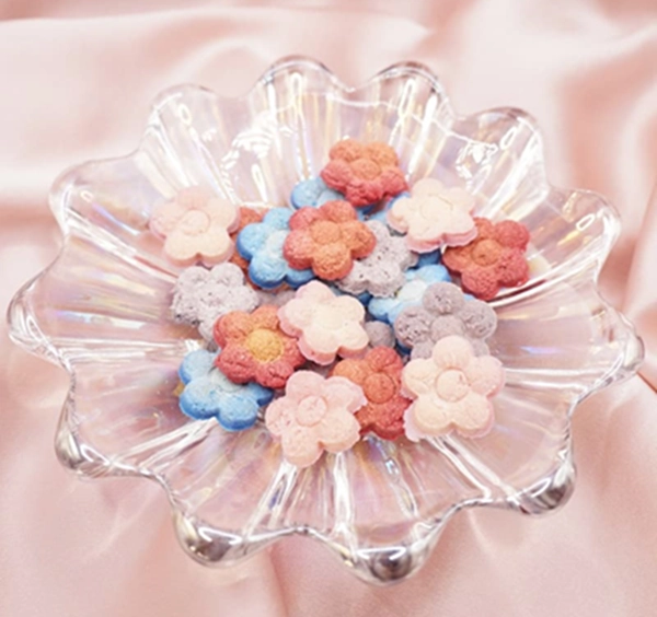 Fleurs de lait de ch&egrave;vre artisanales pour chien, chat, hamster et rat